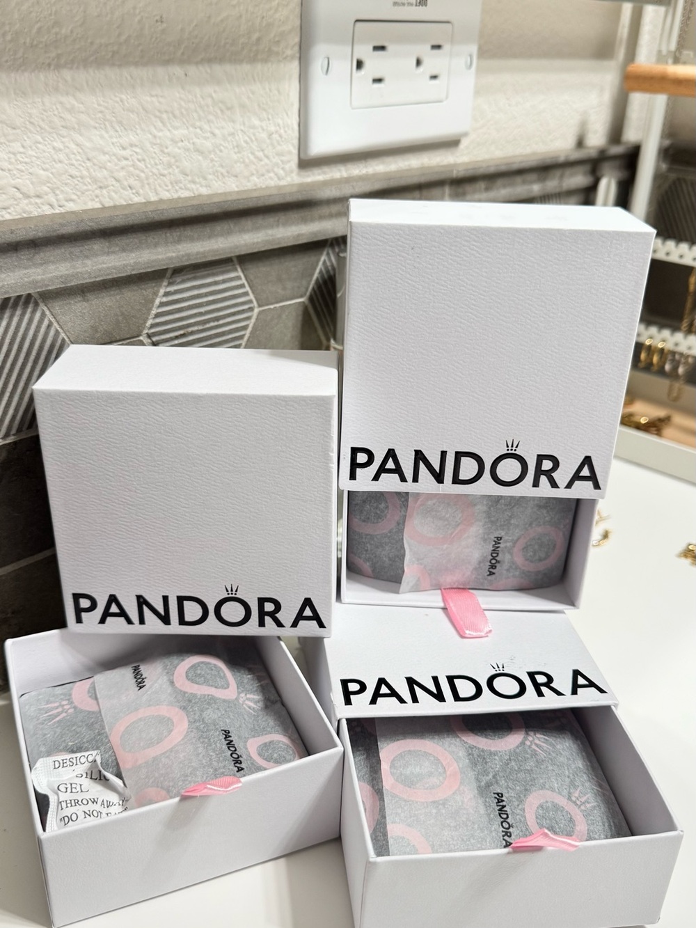 Pandora White Jewelry Gift Boxes with Pink Pull Tabs